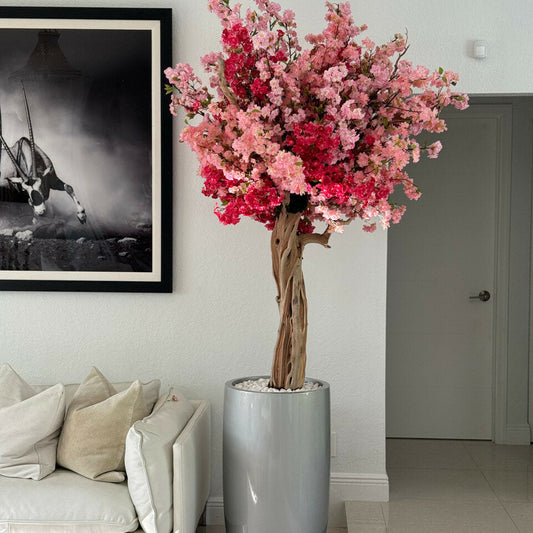 Árbol de cerezo personalizado con flores en tres tonos de rosa en maceta Lisboa plateada brillante