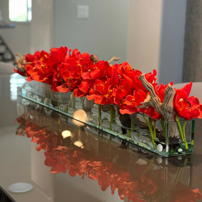 Jarrón de vidrio Casa Moderna con orquídeas Cymbidium rojas – 122 cm