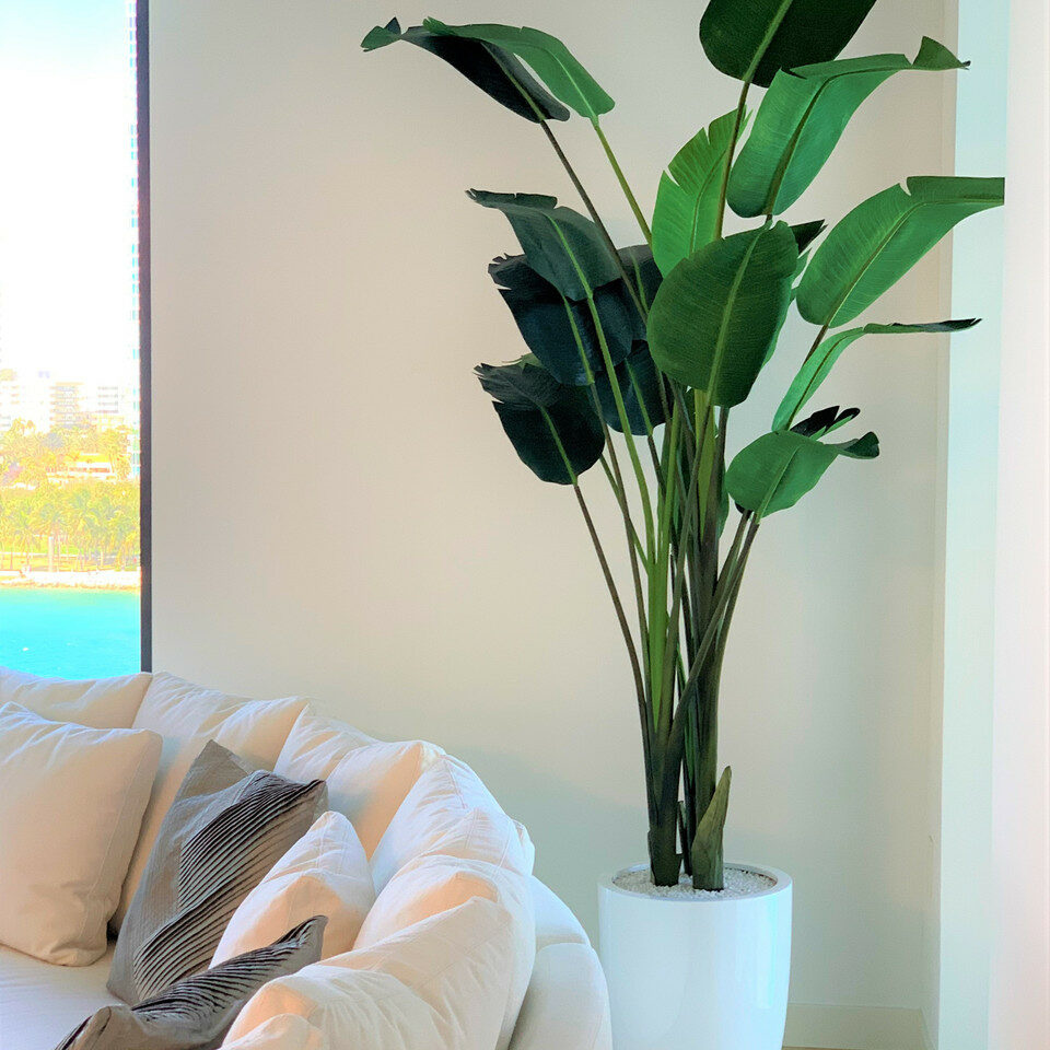 Planta ave del paraíso artificial con maceta Ben en blanco de alto brillo – 2.54 m