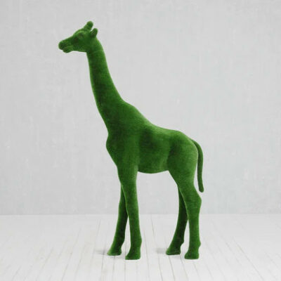 Jirafa grande de pasto artificial – Figura topiaria