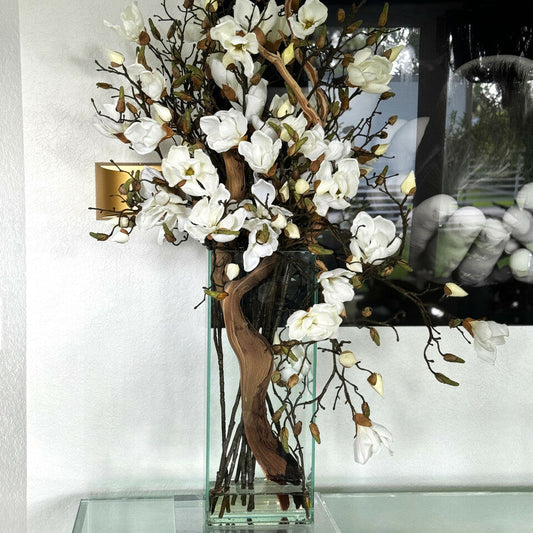 Magnolias blancas en jarrón de vidrio Casa Moderna de 50 cm